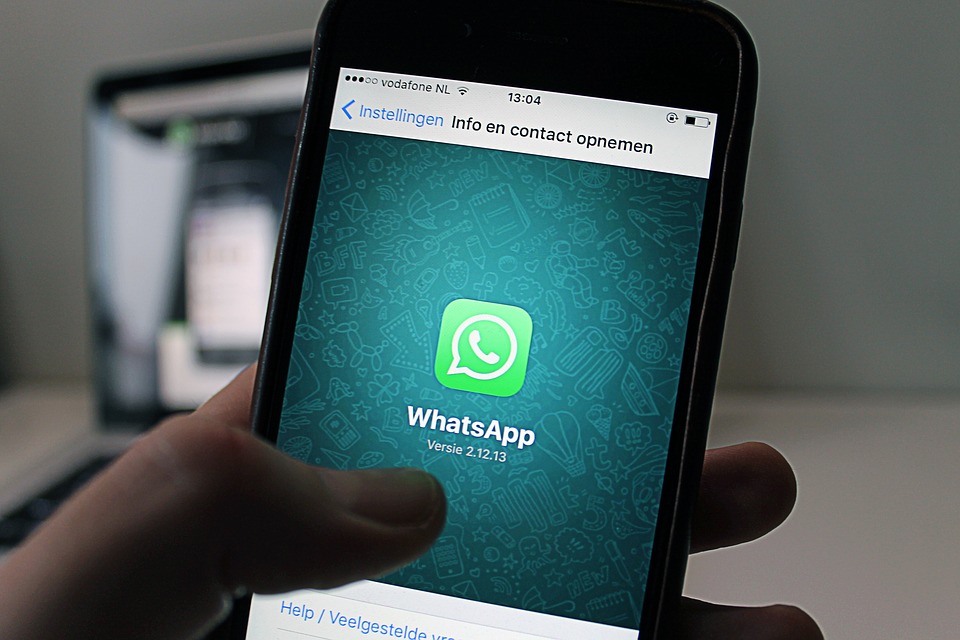 Llaman a proteger cuentas de WhatsApp