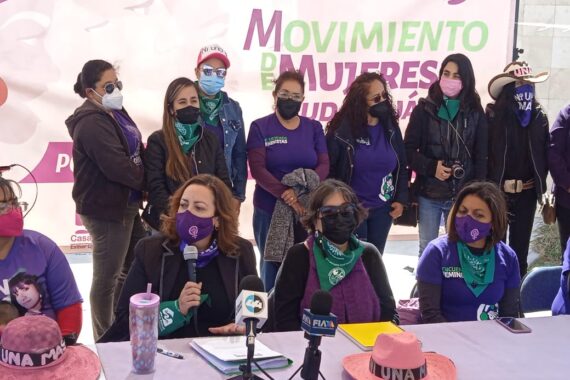 Exigen mujeres recursos y cumplimiento de promesas a gobernadora de Chihuahua