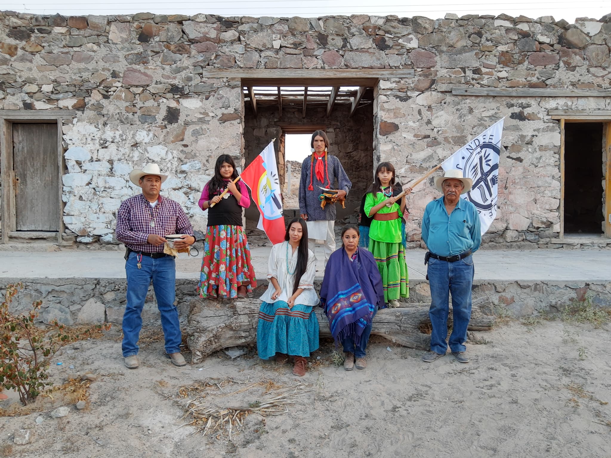 Los apaches en El Paso del Norte