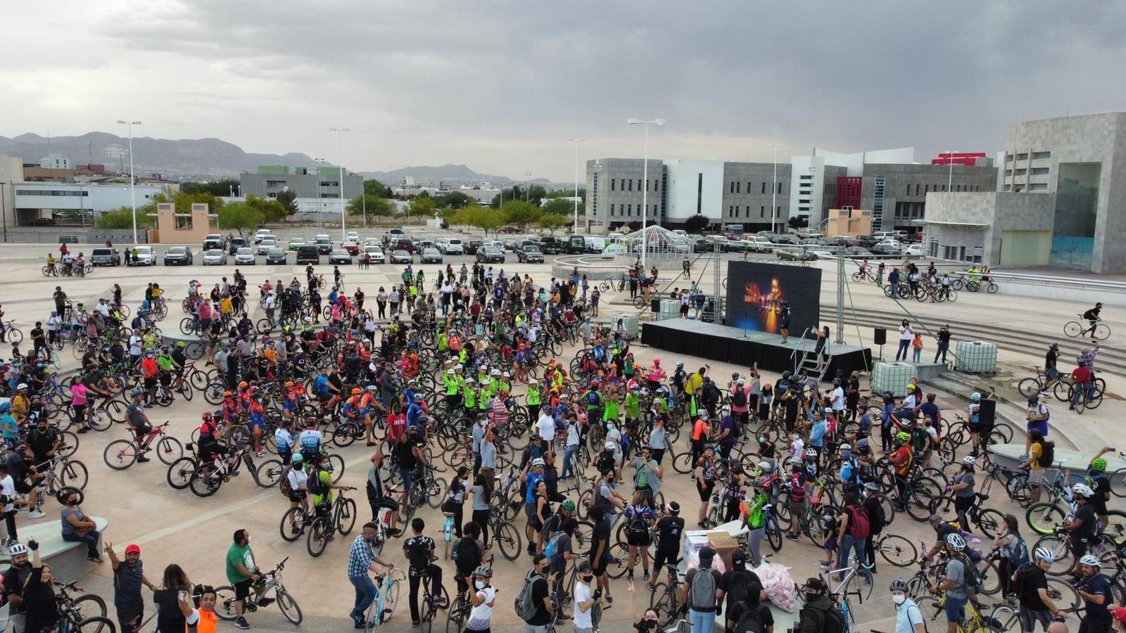 Cientos de ciclistas inundarán las calles de la ciudad
