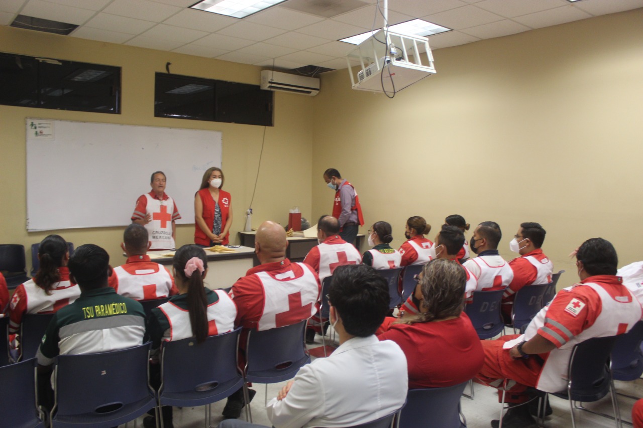 Más de 170 socorristas recibieron un reconocimiento por su labor