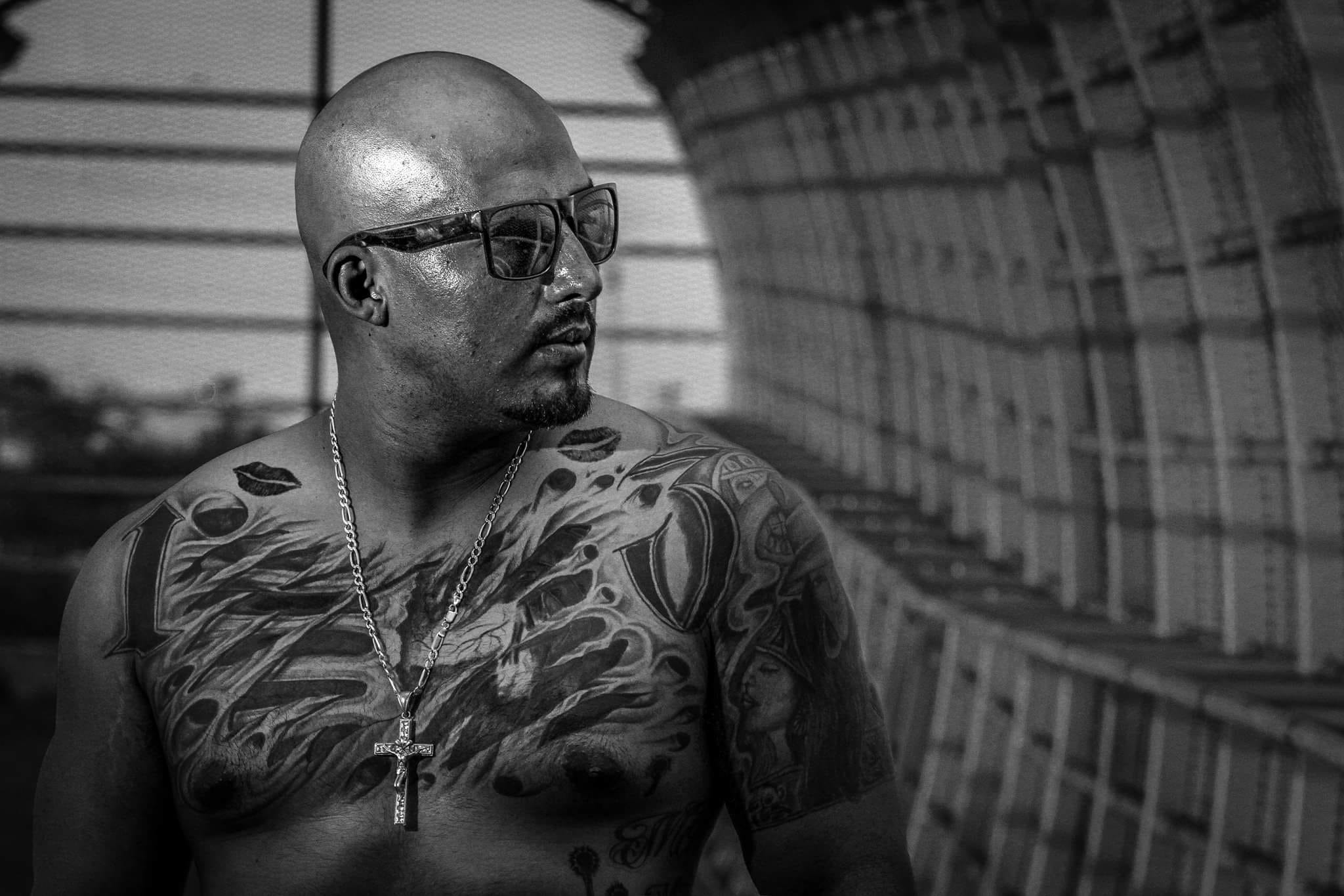 «Barrio Frontera», una forma de dignificar al cholismo