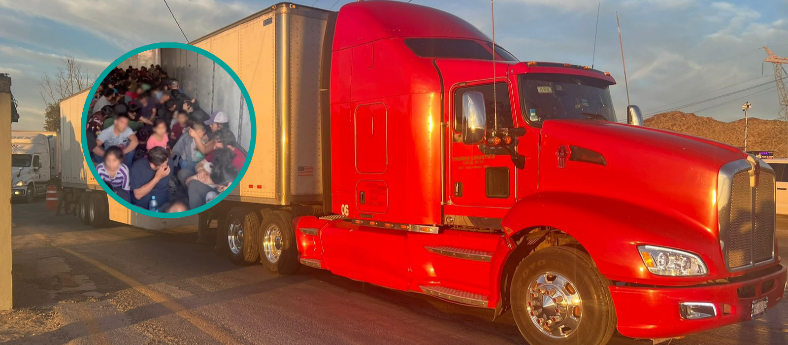 Encuentran a 131 migrantes contenedor de camión en Samalayuca