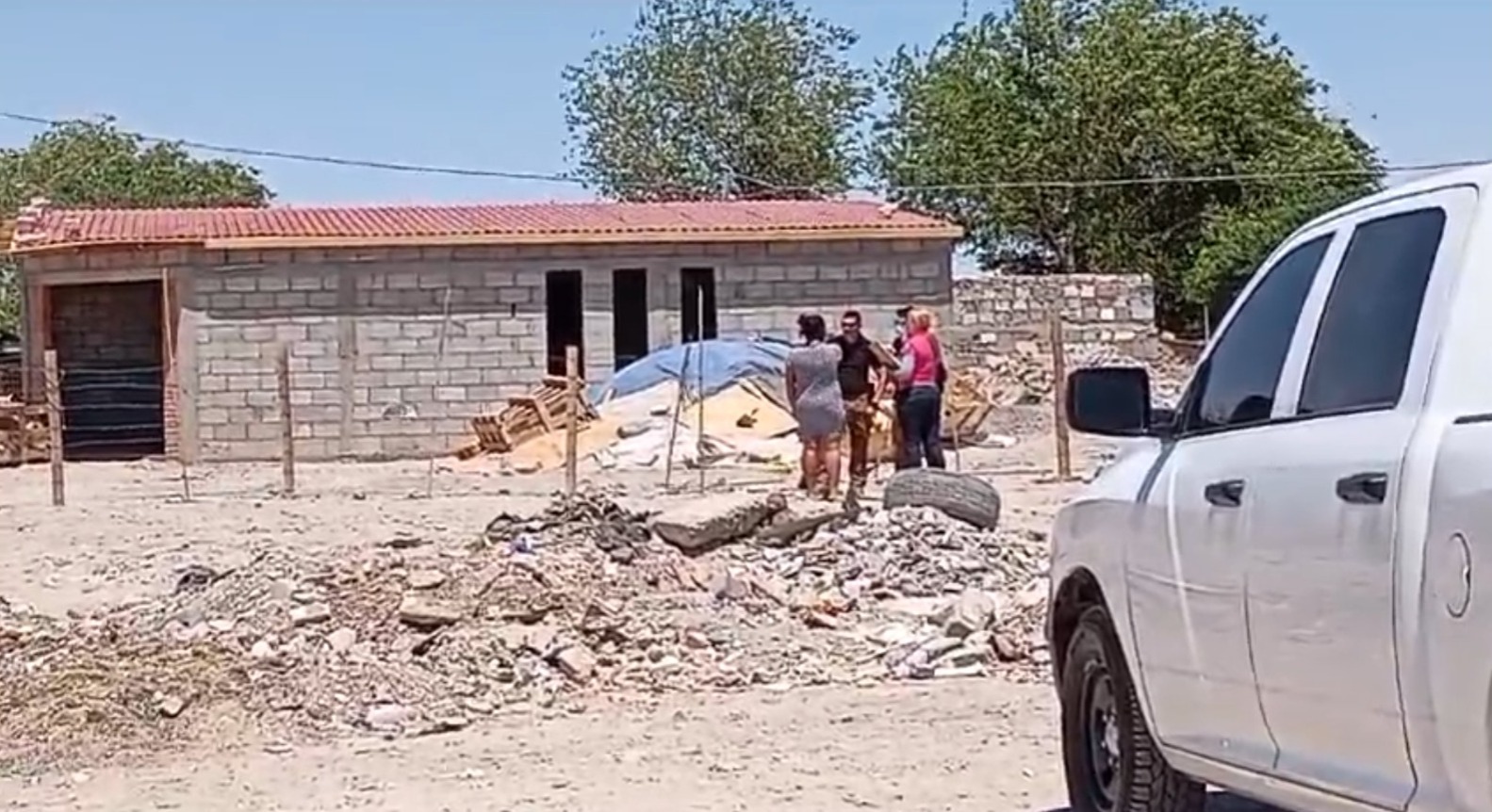 Hallan cuerpo con altar de la Santa Muerte; Repunta violencia