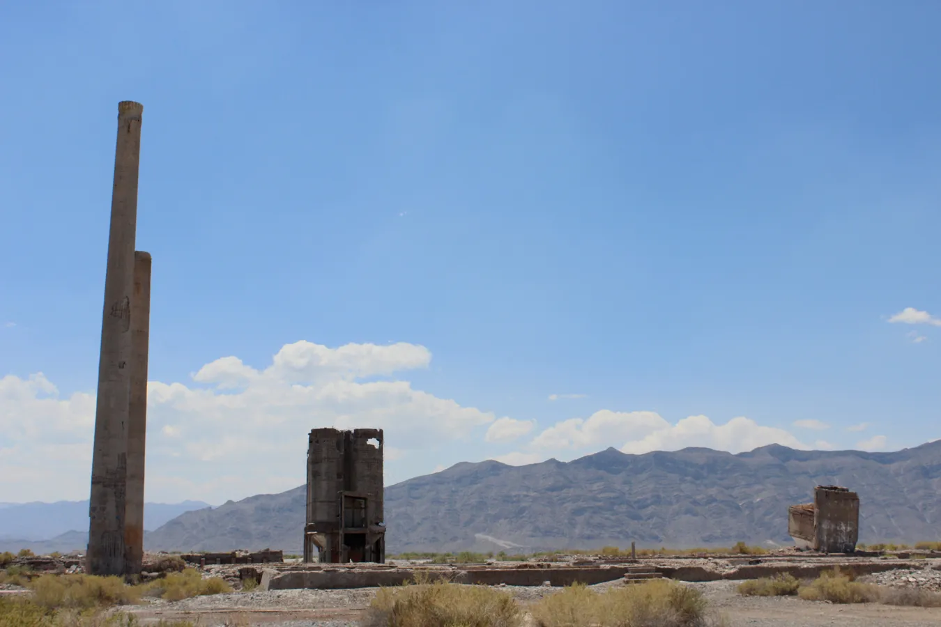 Entre sal y ruinas: El pasado olvidado de la empresa salina de Viesca