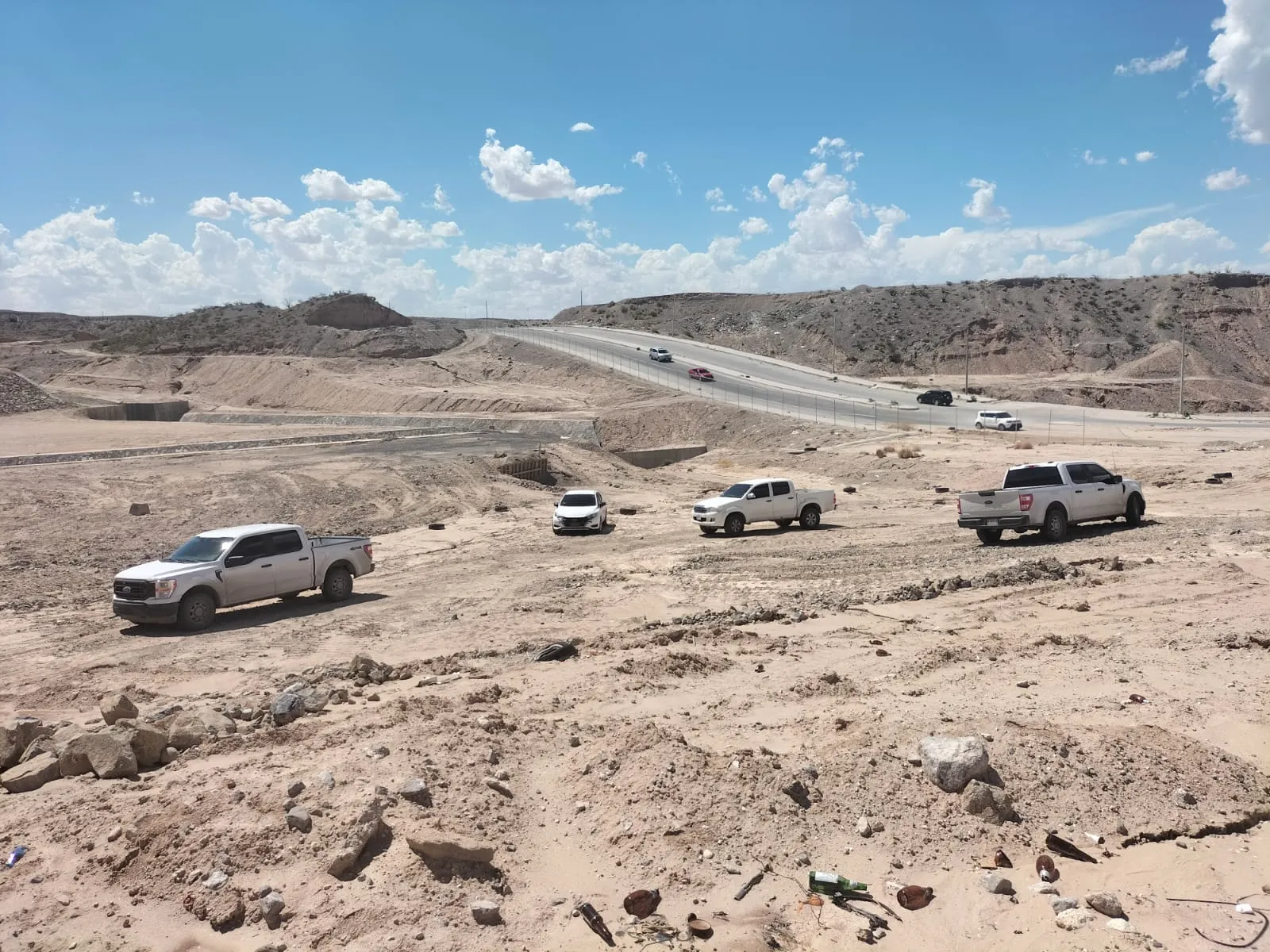 Realiza FEM rastreo en Camino Real