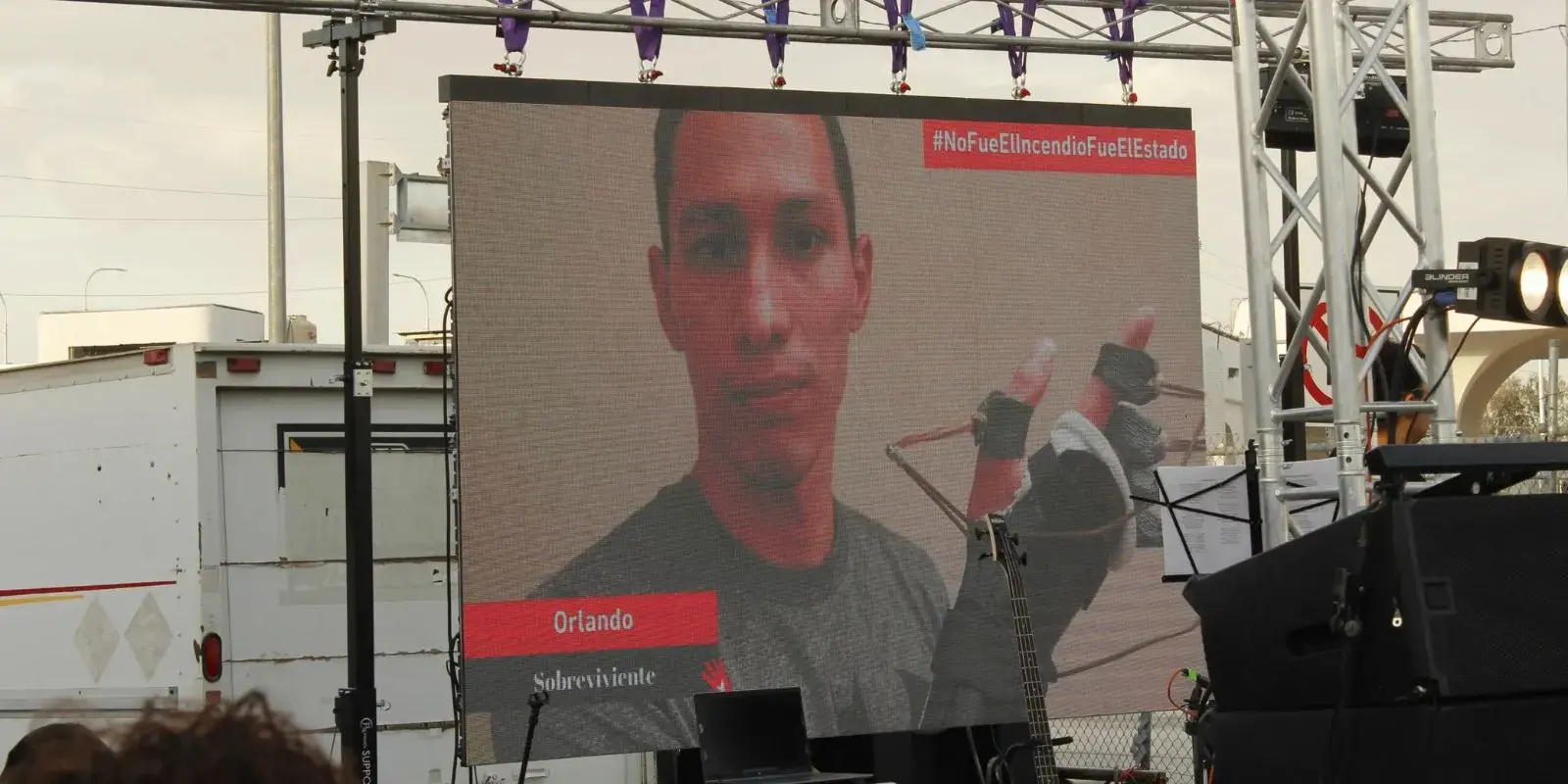 Luz en la oscuridad: Vigilia por migrantes fallecidos en el INM