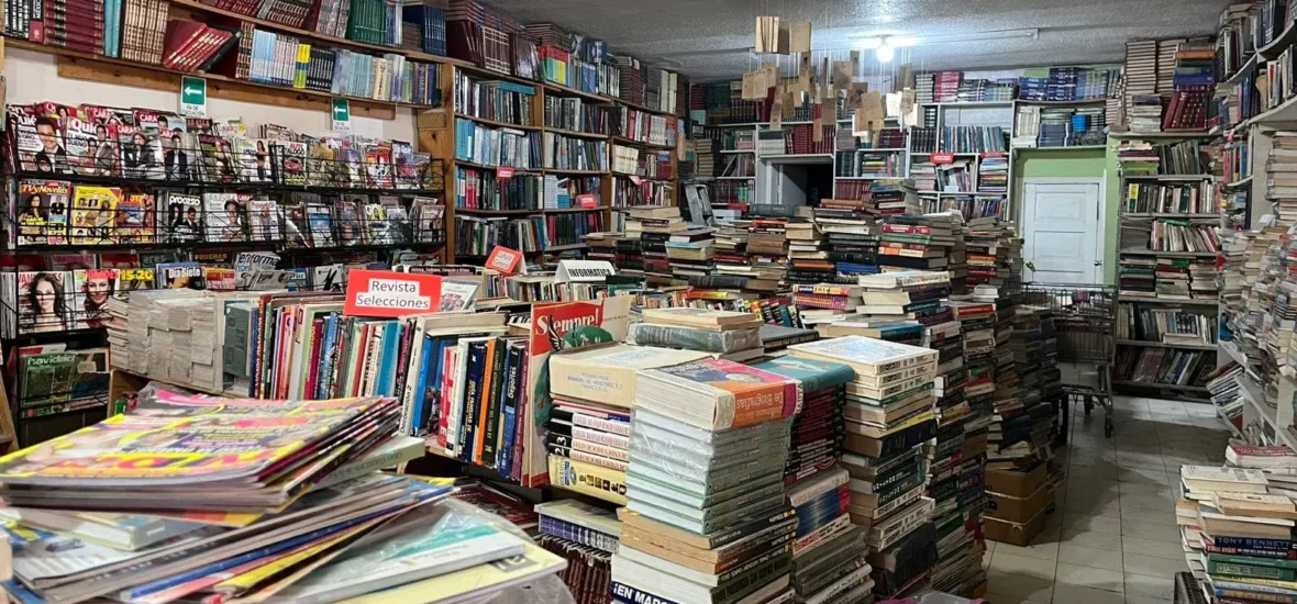 Librería Acapulco en avenida Vicente Guerrero Ciudad Juárez