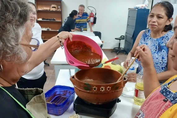 Talleres, cine y desfile: así celebra la UACJ a los pueblos originarios
