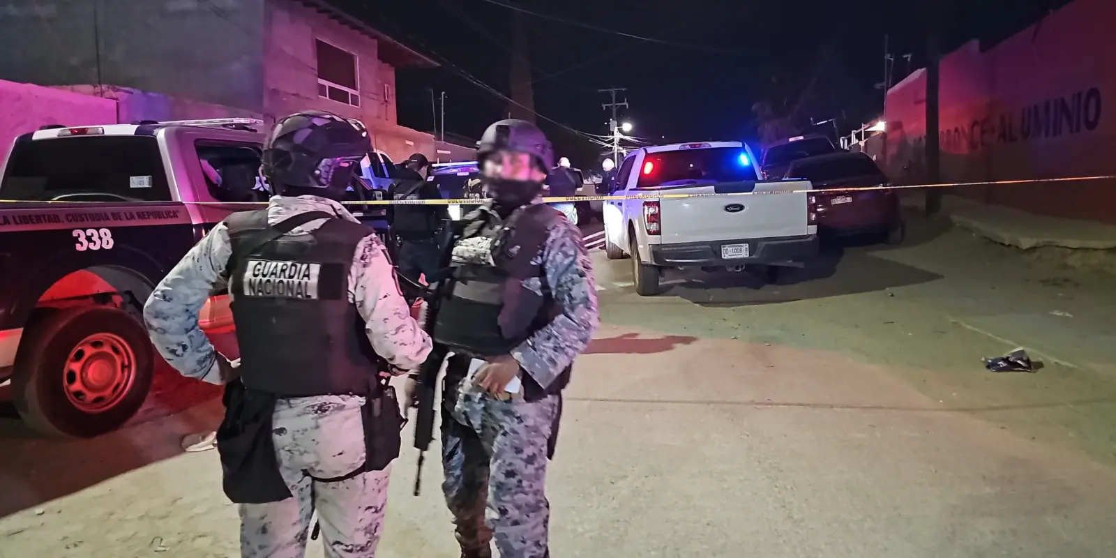 Dejan cartulina contra “crikeros” tras multihomicidio