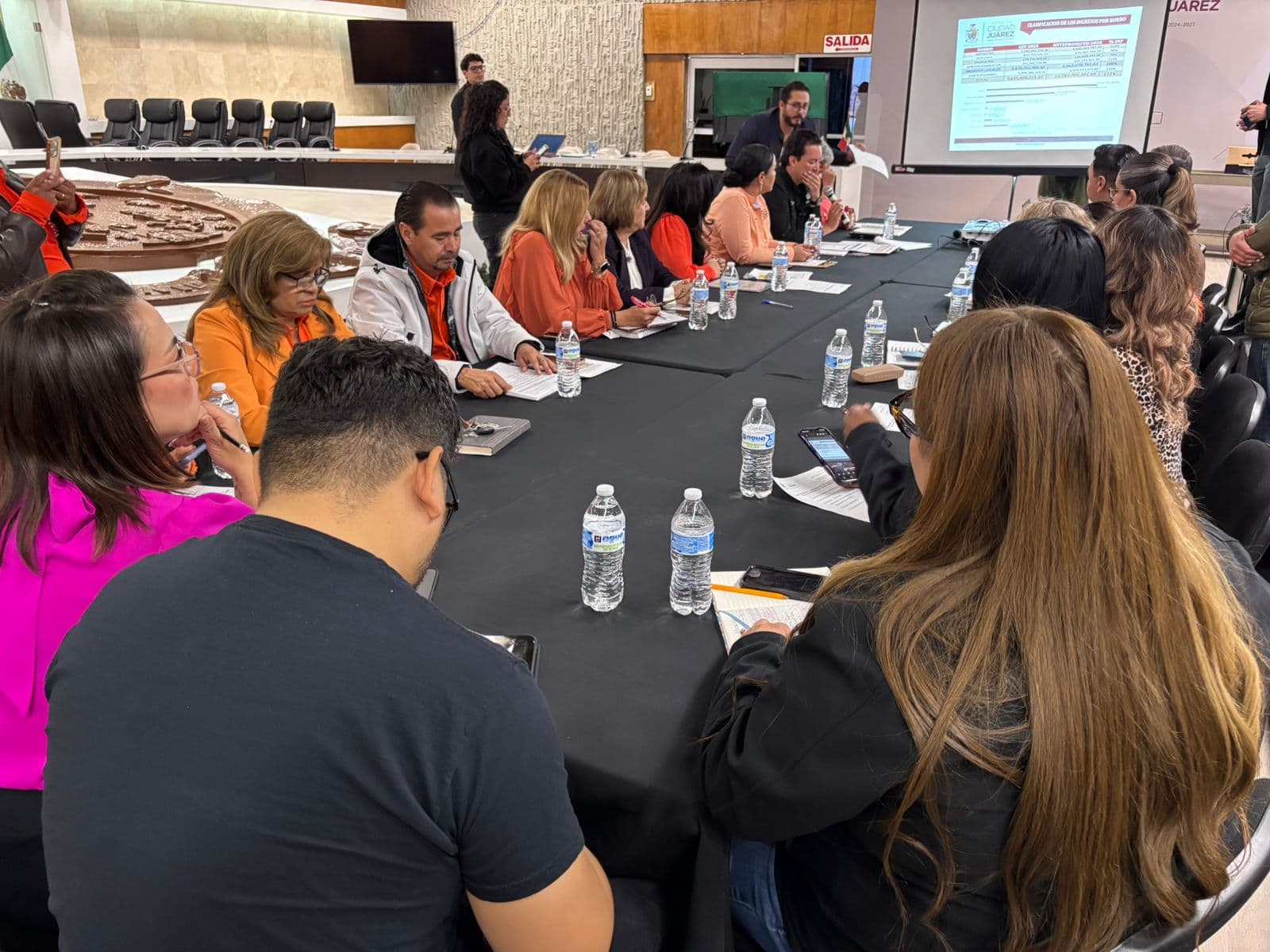 Proyectan alza del 12% en ingresos municipales para 2026